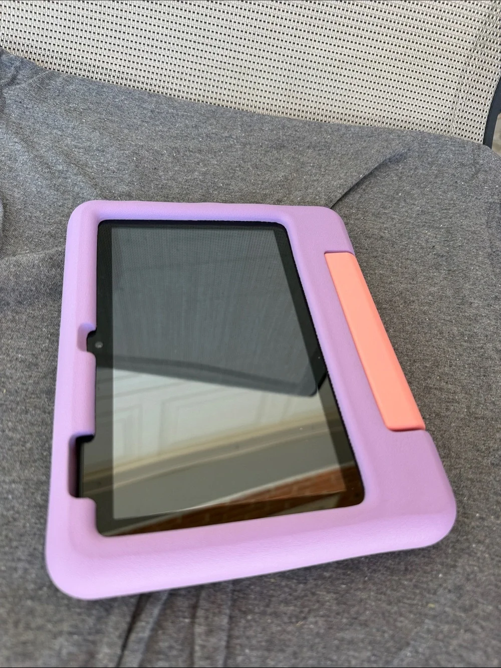 Amazon Tablet in Purple Case with Pink Handle - Protective Kids Cover